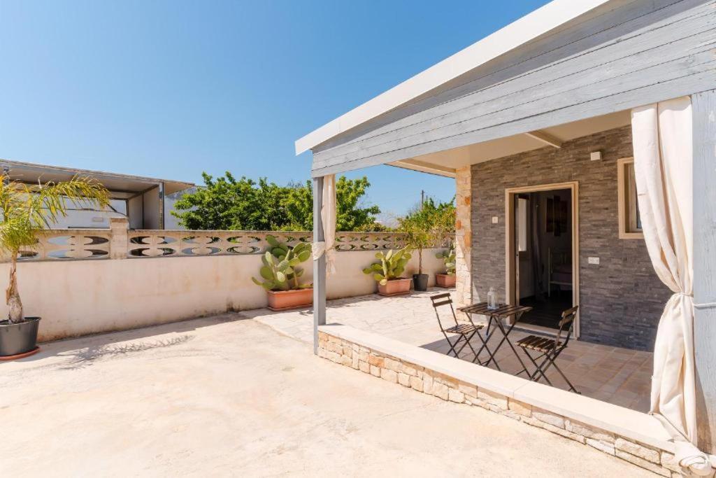 Villa Dilauro Con Piscina Torre Ovo Exterior photo